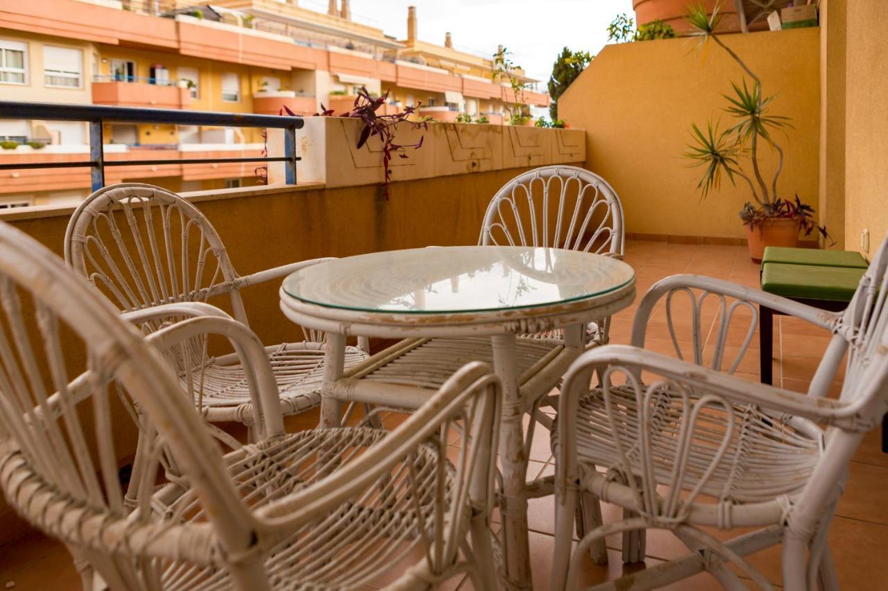 Апартаменты Apartamento Malaga Jalon Экстерьер фото
